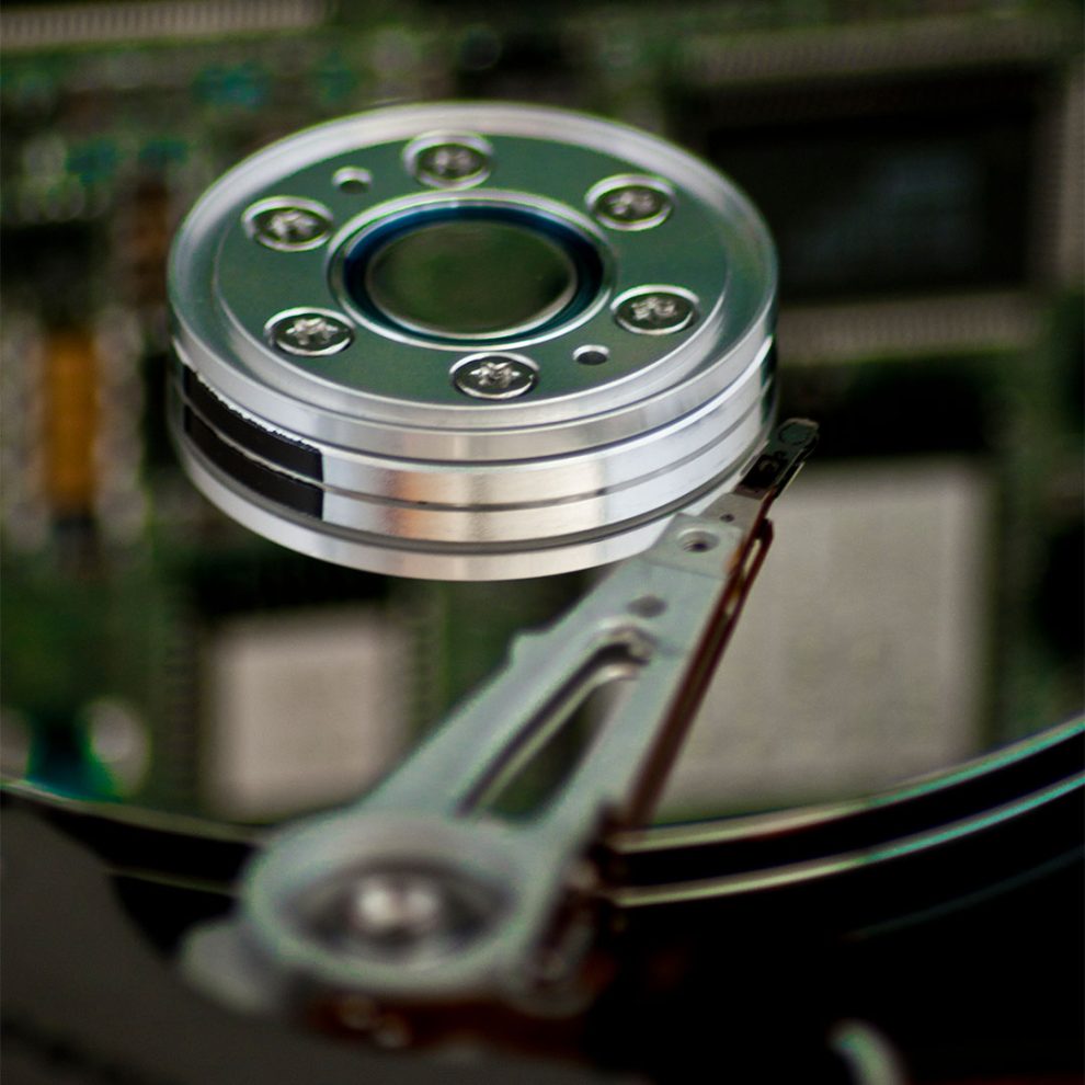 computer-hard-drive_artimetal